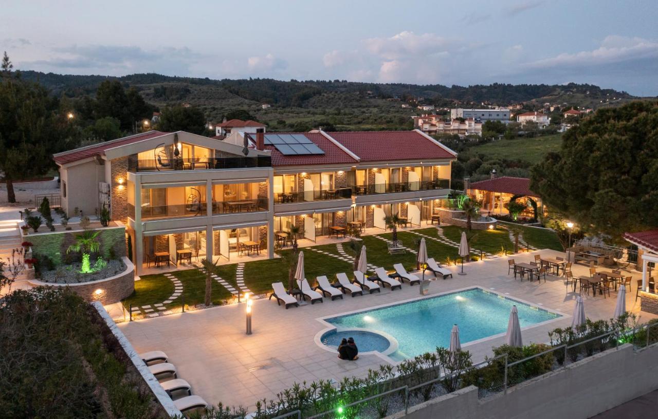 Villa Sara Nikiti  Exterior photo